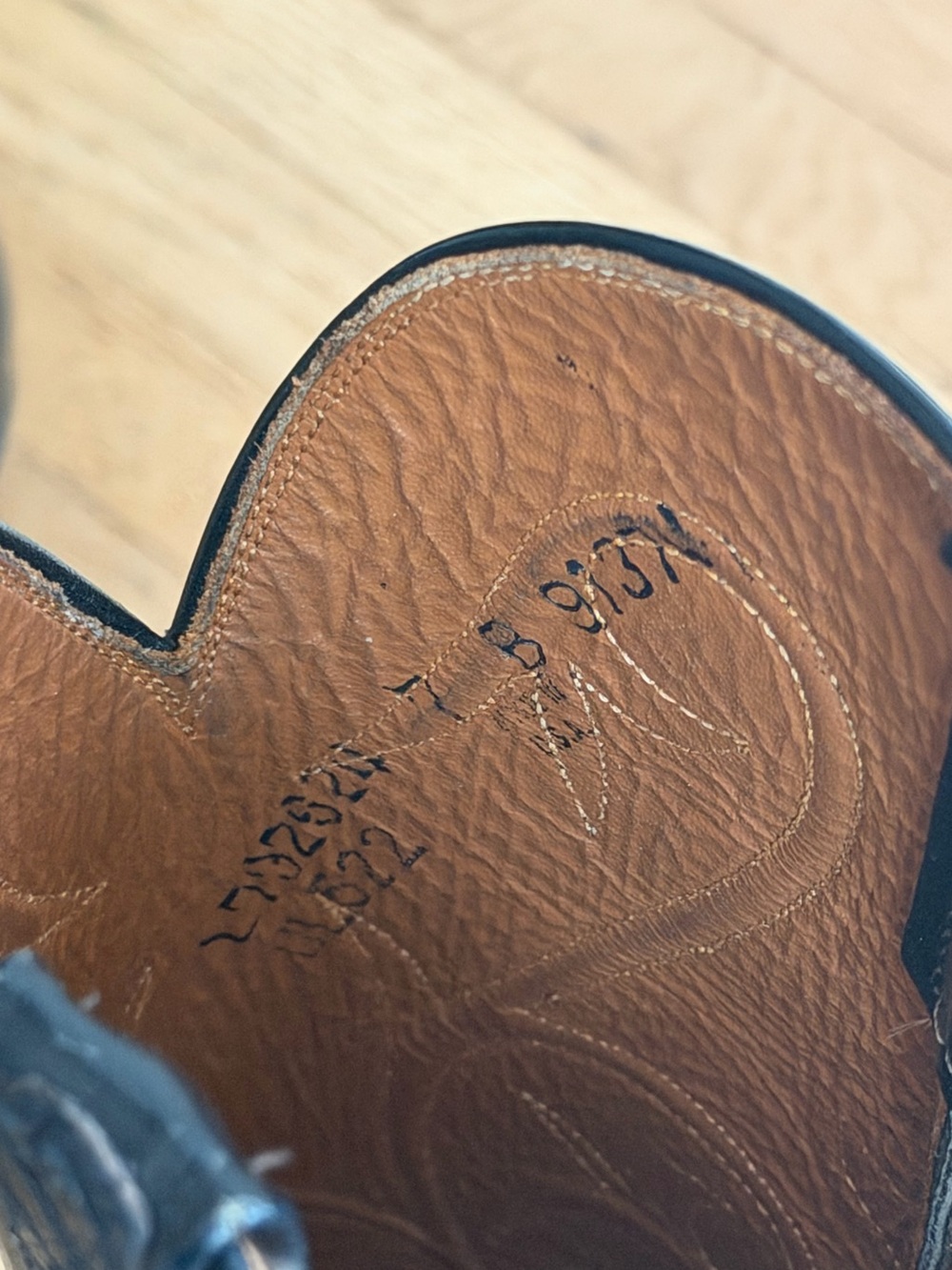 Lucchese Leather Women's Lizard Cowboy Boots - Picture 13 of 15
